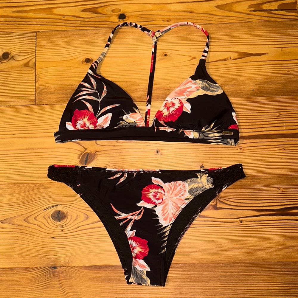 Roxy Floral Bikini!